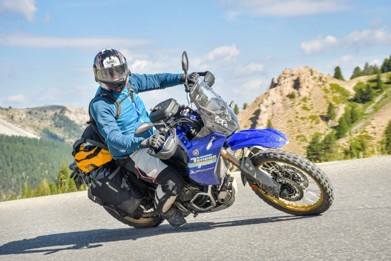 Motorradreisen nach Sardinien und Korsika